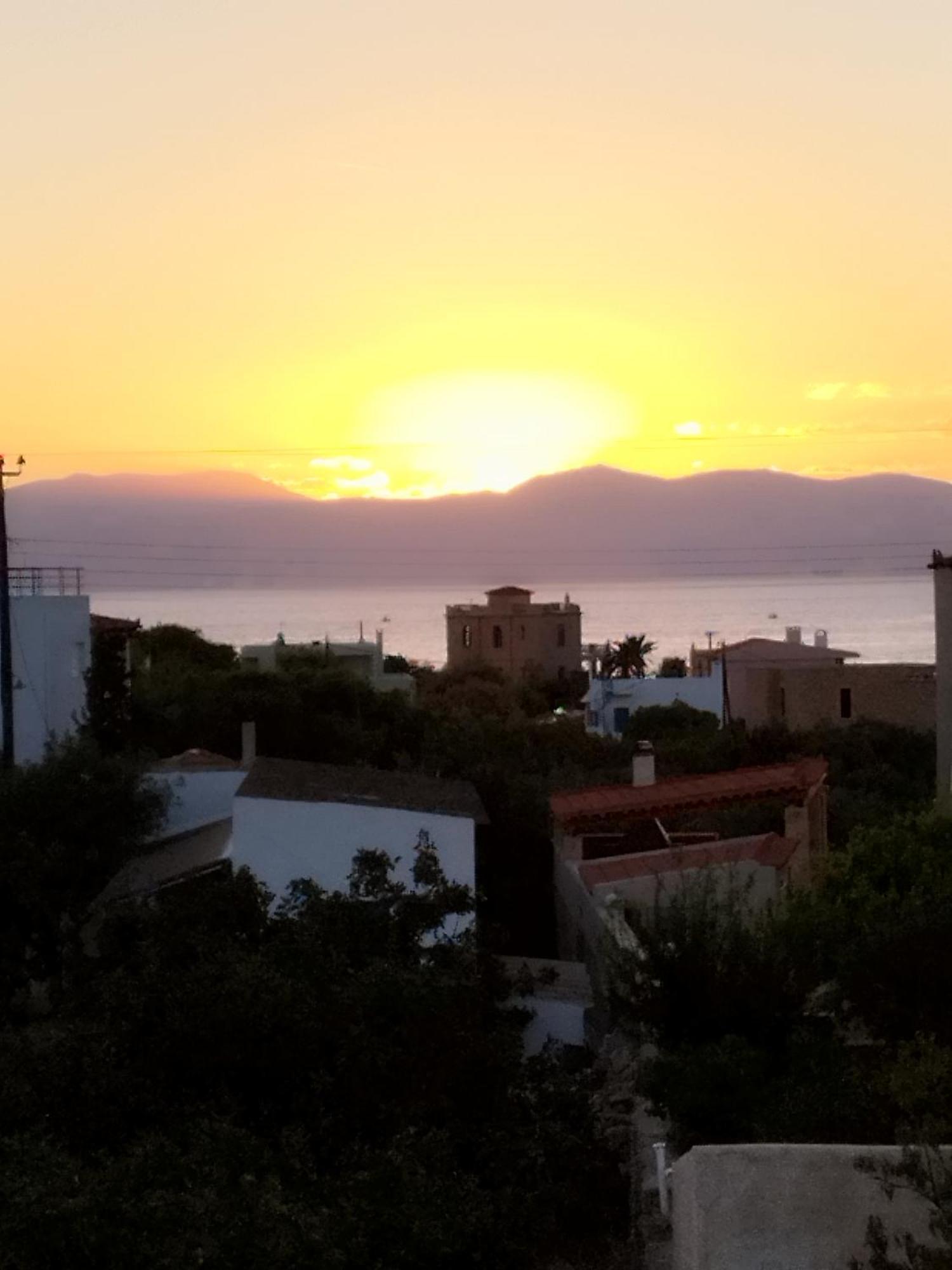 Solmar Aegina With Private Pool - Jacuzzi Apartment Khloi Bagian luar foto